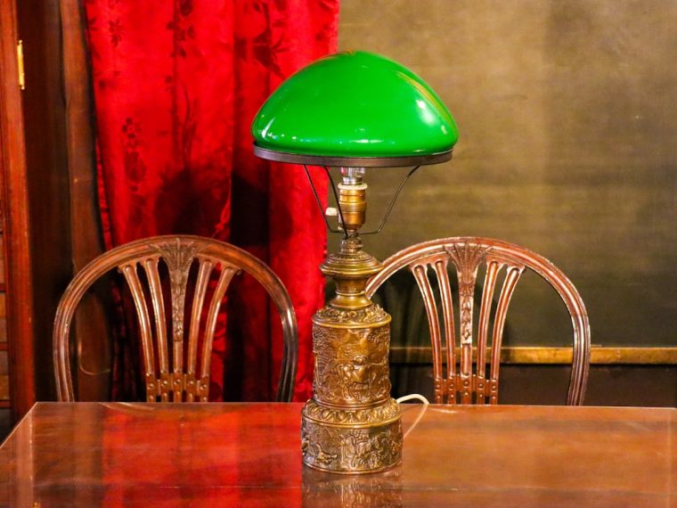 Photo Bear Resin Table Lamp