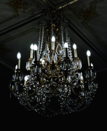 Photo Chandelier
