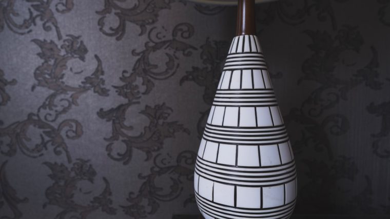 Photo porcelain table lamps