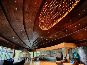 Photo foyer lighting